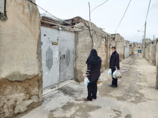 توزیع بسته‌های معیشتی و بهداشتی توسط دفتر تسهیلگری جهاددانشگاهی خراسان شمالی در مناطق کمتر برخوردار