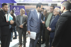 بازدید استاندار خراسان شمالی از غرفه جهاددانشگاهی خراسان شمالی در نمایشگاه هفته پژوهش